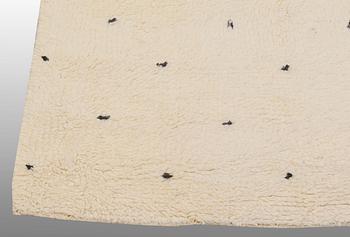 A CARPET, MOROCCO, ca 310 x 205 cm.