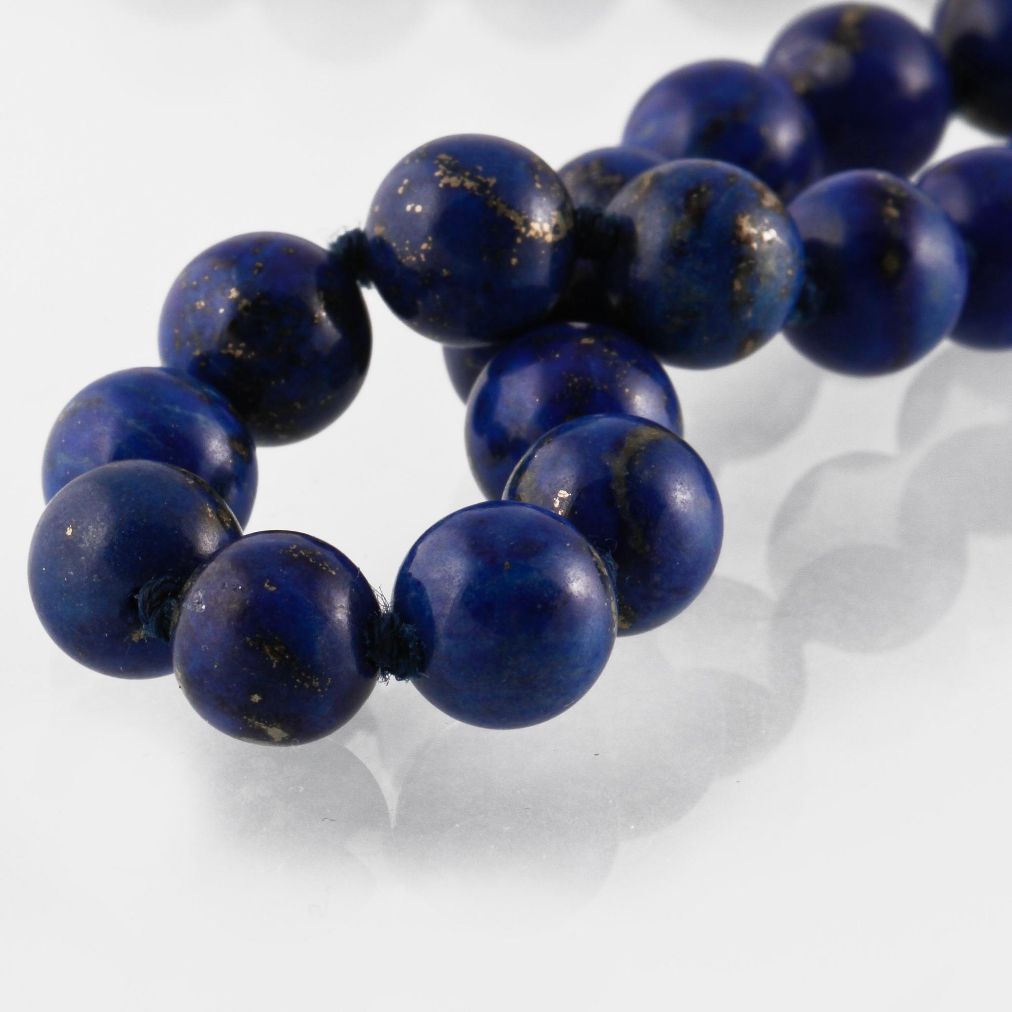 COLLIER, lapis lazuli med lås i 18K guld med fasettslipade vita stenar.