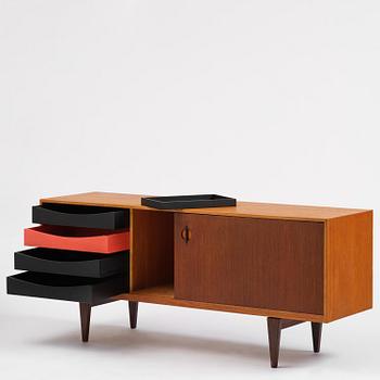 Erik Wørts, sideboard, Kjellerup Møbelfabrik, Danmark, 1960-tal.