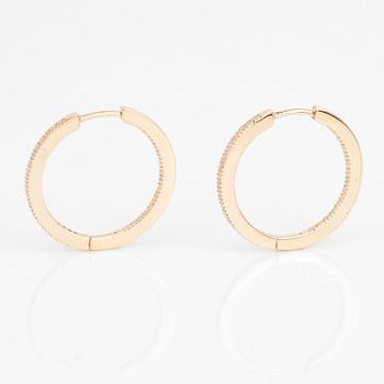 ÖRHÄNGEN, ett par, 14K guld med briljantslipade diamanter totalt ca 0.60 ct. Total vikt ca 7,2 g.