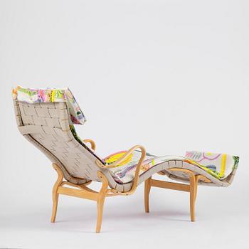 Bruno Mathsson, a "Pernilla 3" lounge chair, Firma Karl Mathsson, Värnamo, Sweden, 1940s.