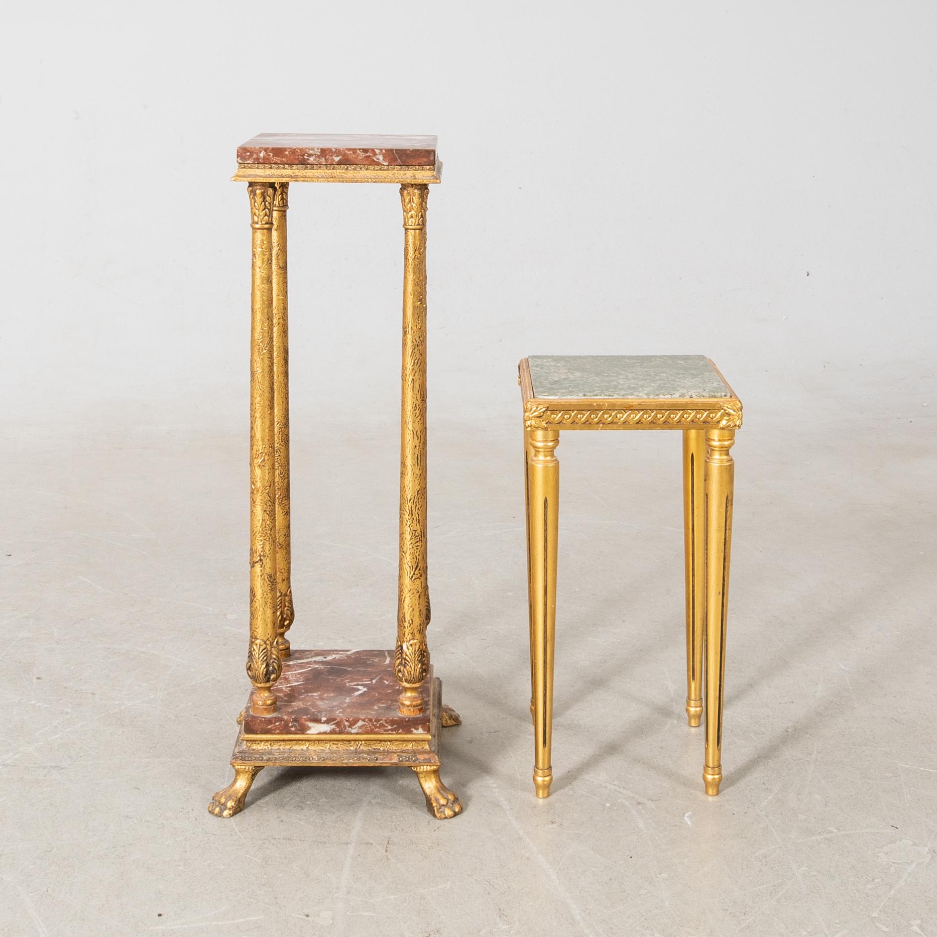 Piedestaler 2 st 1900-talets mitt.