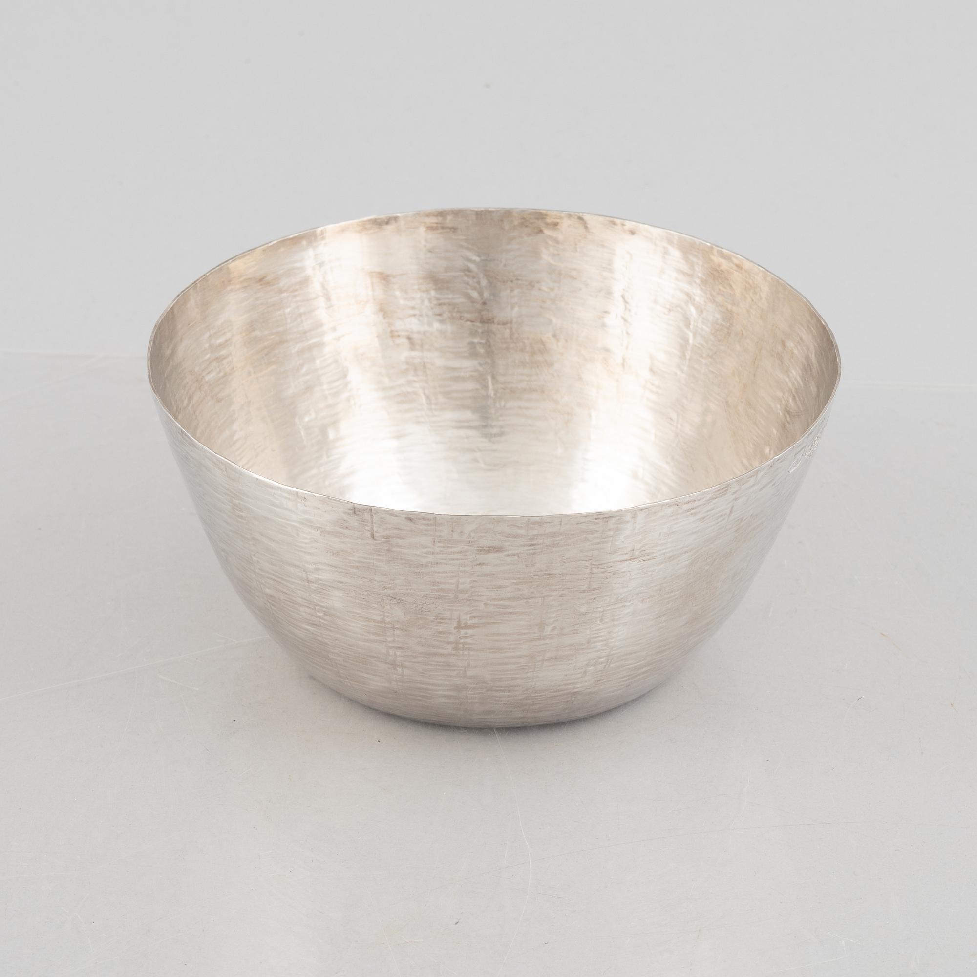 Tapio Wirkkala, a sterling silver bowl, Kultakeskus Oy, Hämeenlinna, Finland 1972.