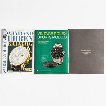 Watch stand, watch books, "No reserve".