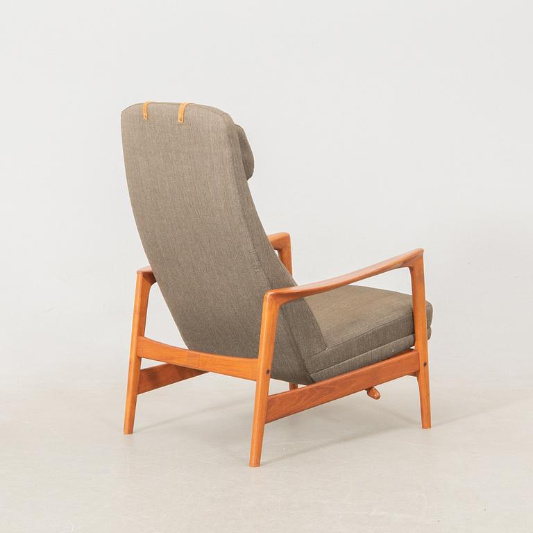 Folke Ohlsson, Armchair with ottoman "Duxiesta", Bra Bohag, Ljungs Industrier, Malmö 1960s.