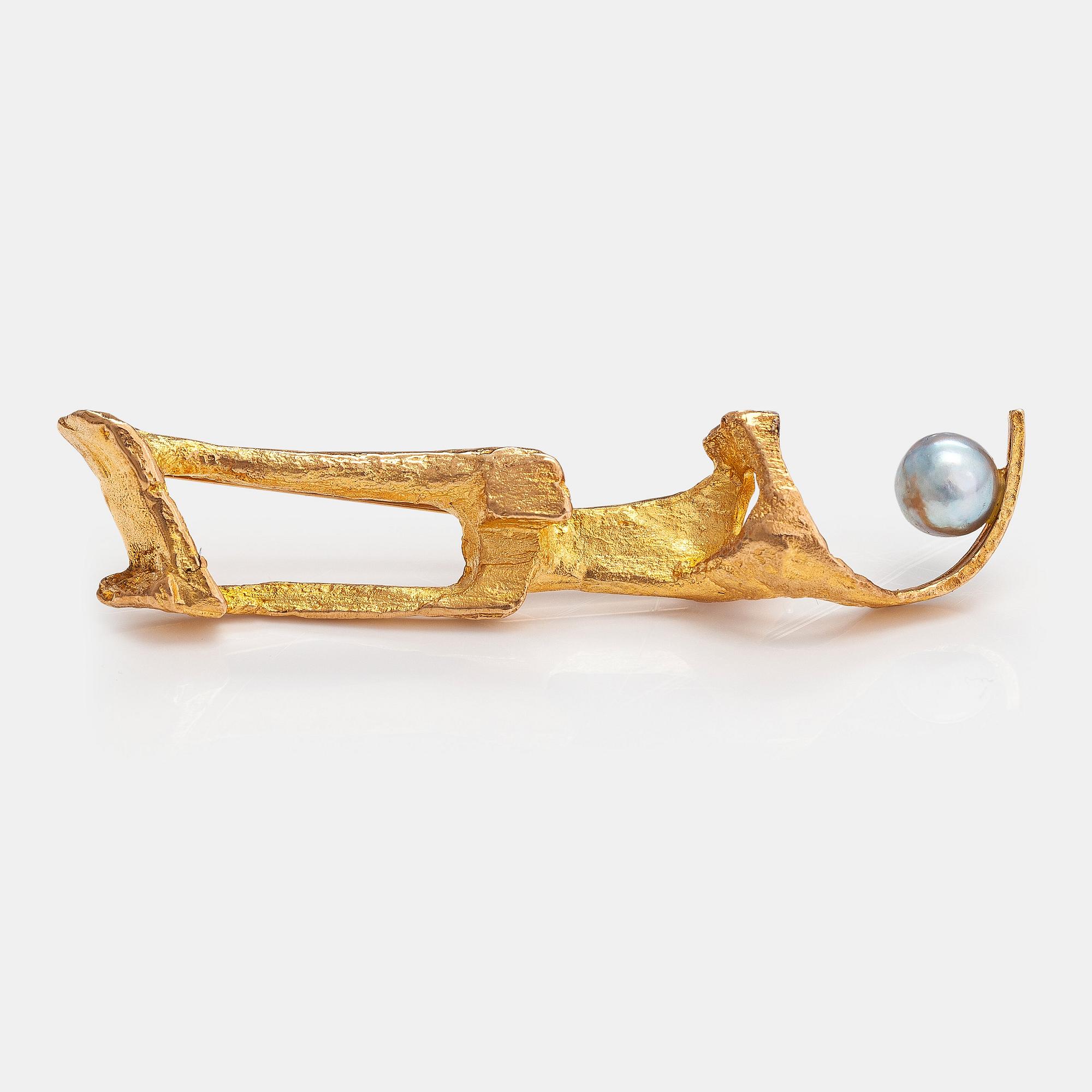 Björn Weckström, Brosch "Pulkka", 14K guld, odlad pärla. Lapponia 1970.