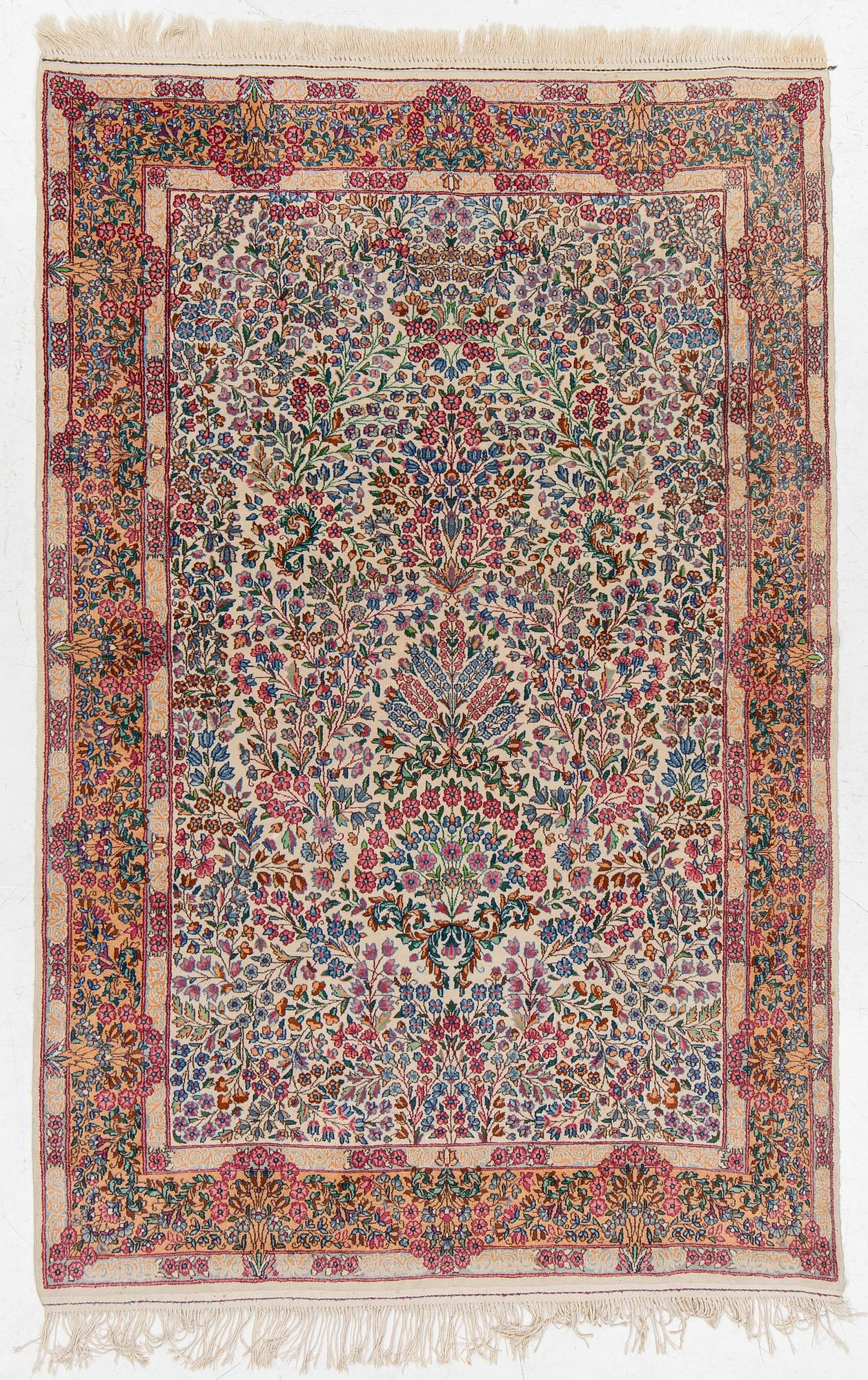 Carpet, Kirman, approx. 245x160 cm.
