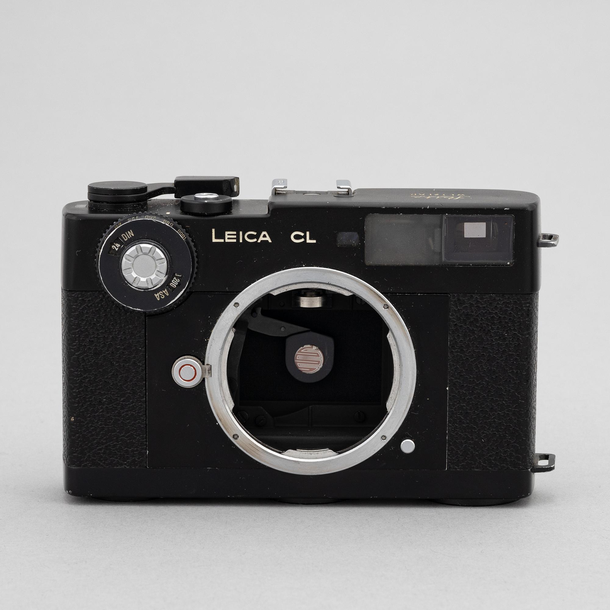 Leica CL, no 1308144, 1973-74.