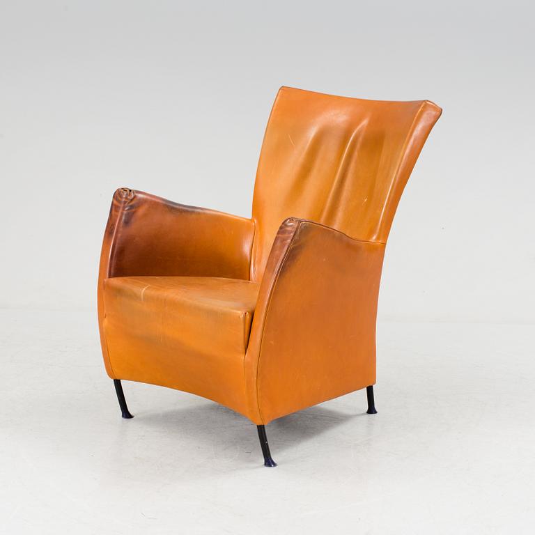 A 'Windy' leather armchair from Montis, Holland, second half of the 20th Century.