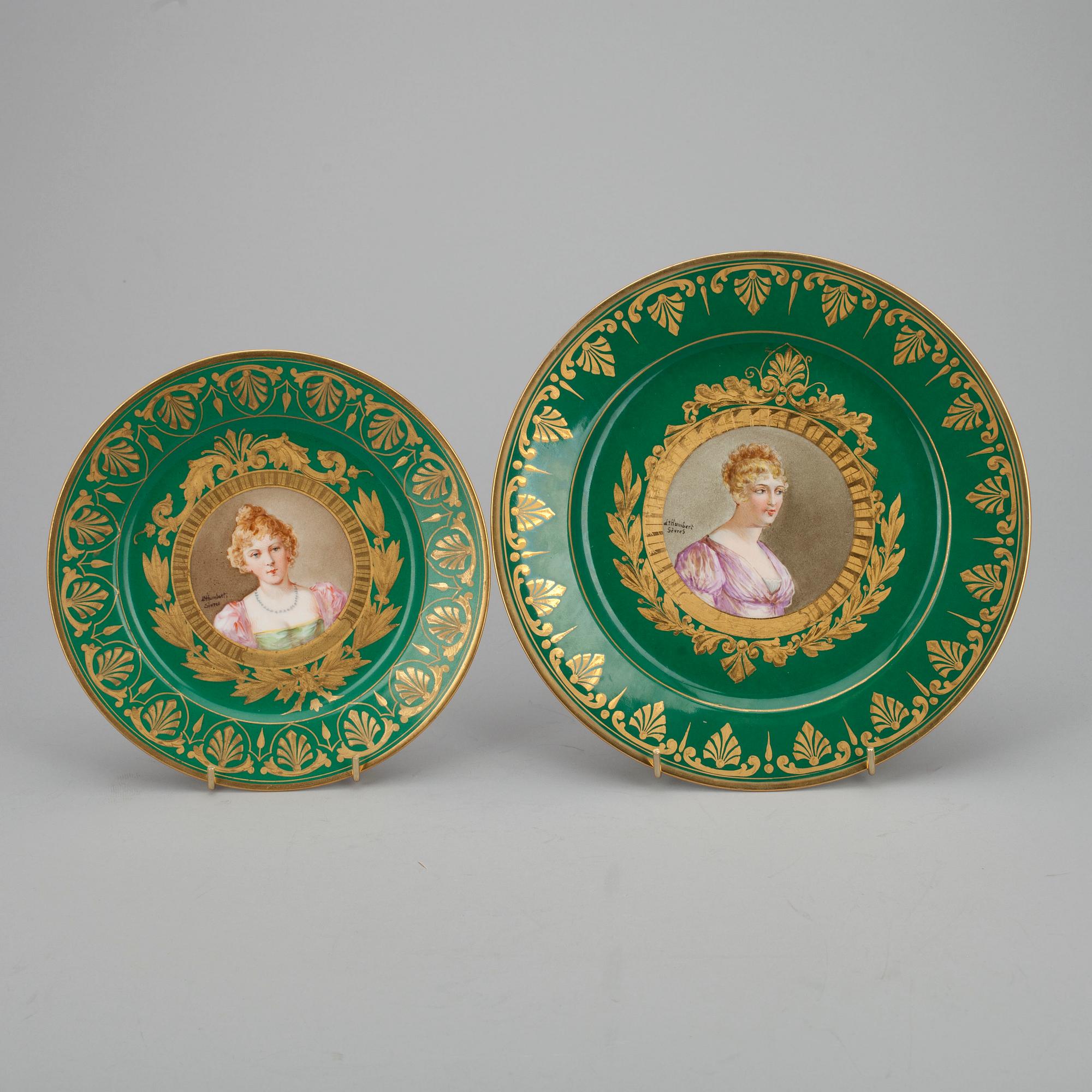 TALLRIKAR, 12 st, porslin. Tallrikarna, Sèvres 1804-1809, porträtten ca 1800-talets mitt.