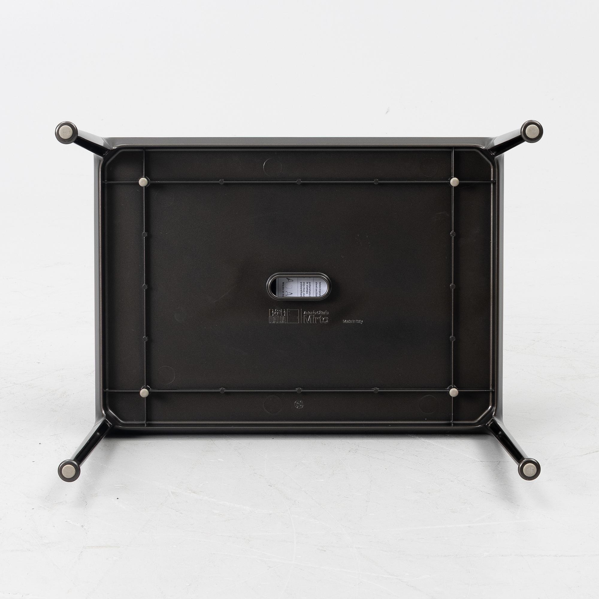 Antonio Citterio, a footstool/ottoman, Mirto/B&B Italia, Italy, contemporary.