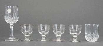 KARAFFER med PROPP, 6 st samt SNAPS/LIKÖRGLAS, 10 st, 1800/1900-tal.