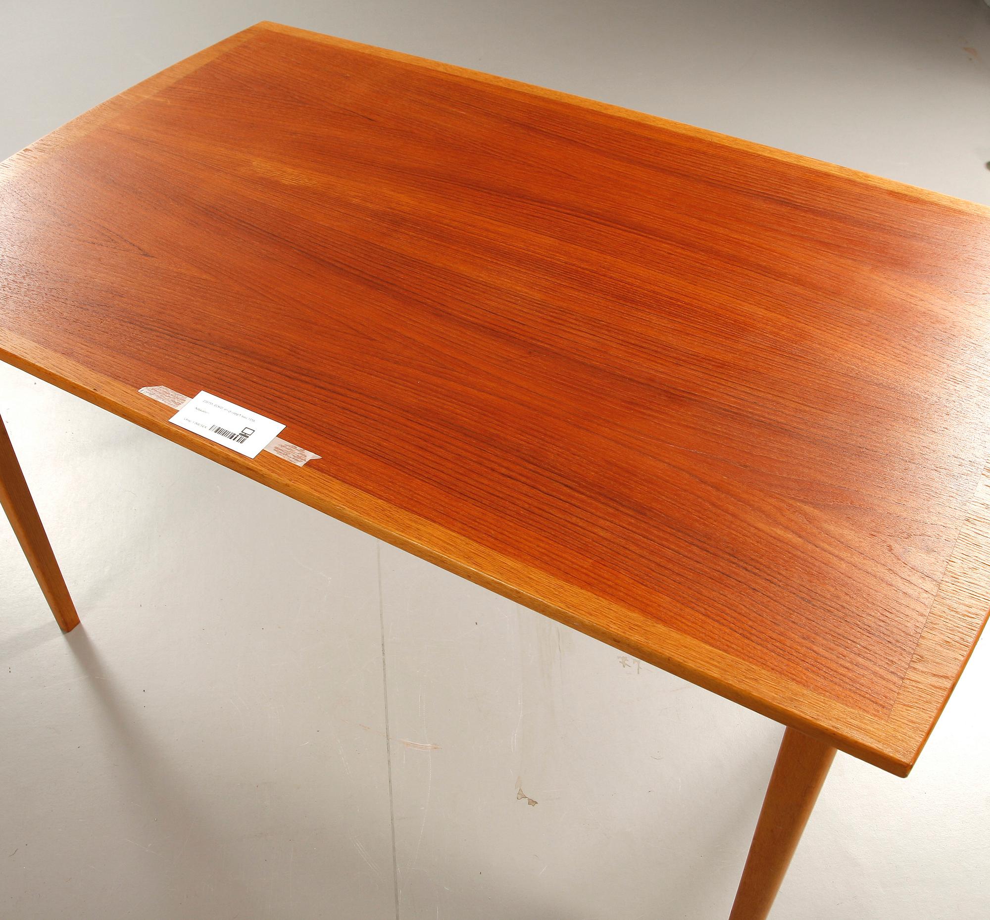 BORD, enligt uppgift Ikea 1958.