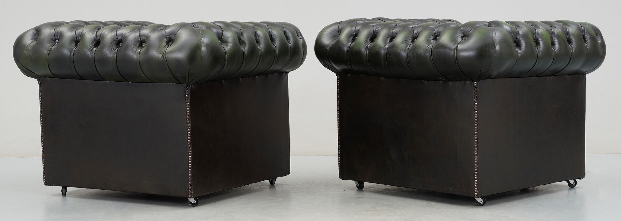 FÅTÖLJER, ett par, Chesterfield-modell, 1900/200-tal.