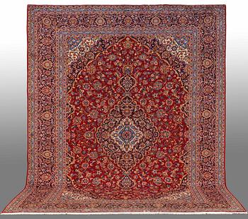 A carpet, Kashan, around 407 x 310 cm.