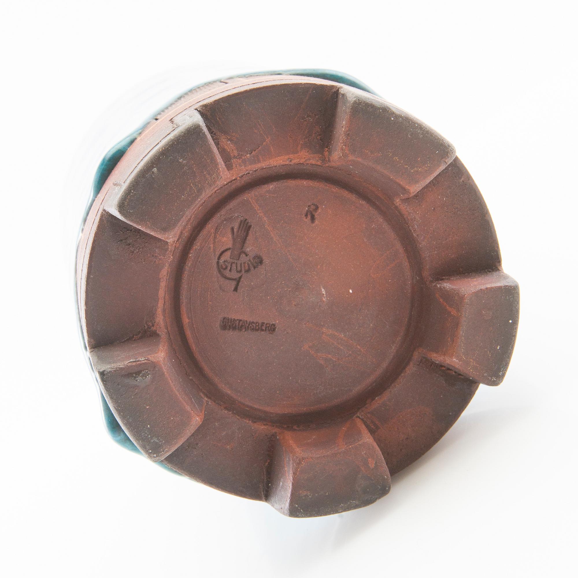 Wilhelm Kåge, Wilhelm Kåge, a "Farsta" stoneware vase, Gustavsberg Studio, signed and dated 1948.