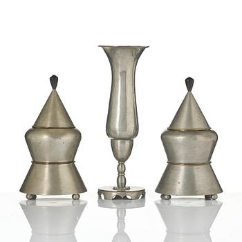 Sigvard Carlström, a set of two lidded jars and a vase, Eskilstuna, 1927.