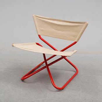 A painted steel with seat and back of canvas 'Z-Down' chair by Erik Magnusson for Torben Orskov, Denmark.