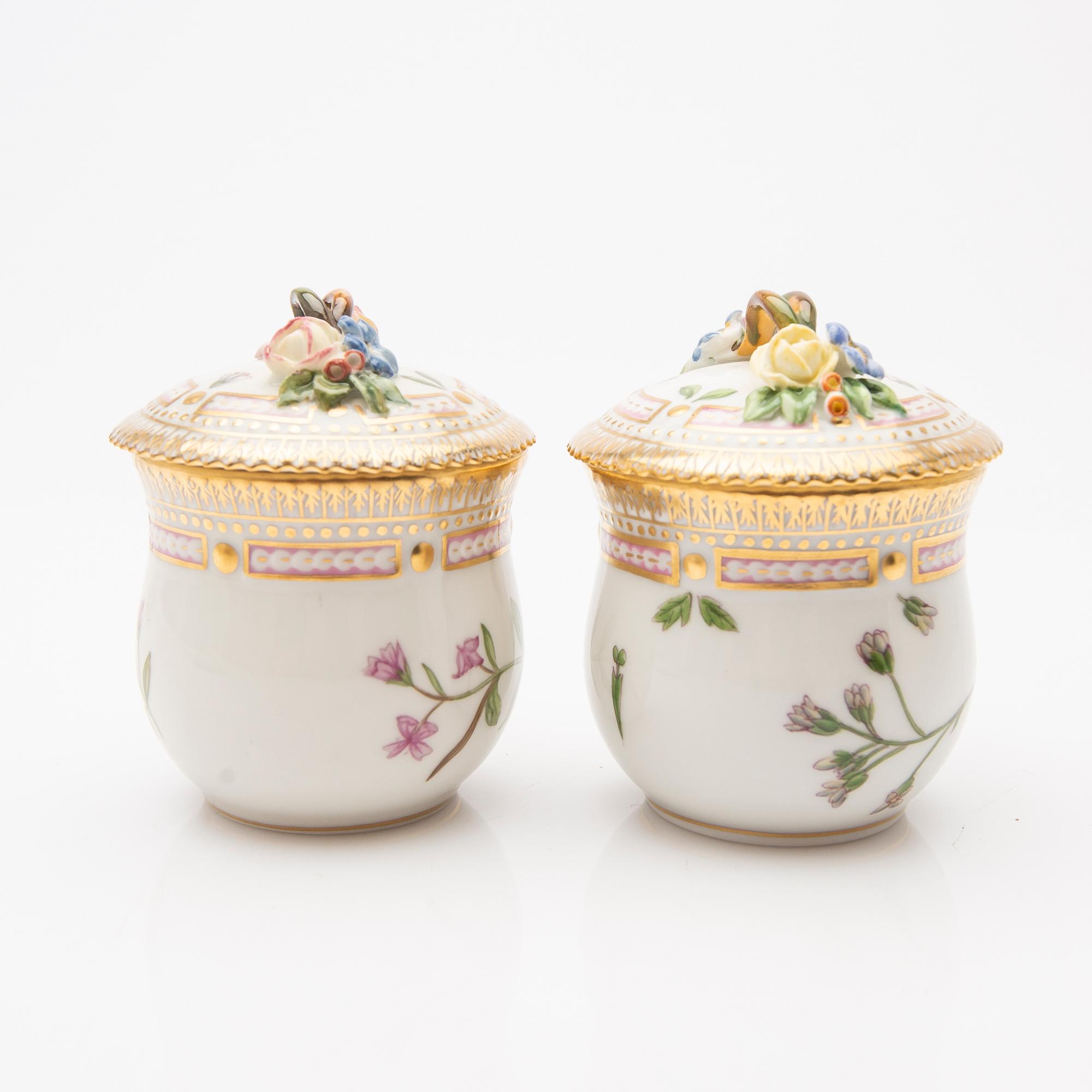 Cream cups with lids and saucers, 2 pcs, "Flora Danica", Royal Copenhagen, Denmark, 20th century.
