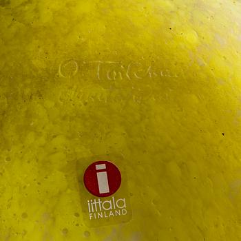 Oiva Toikka, A glass bird, signed O. Toikka Nuutajärvi.