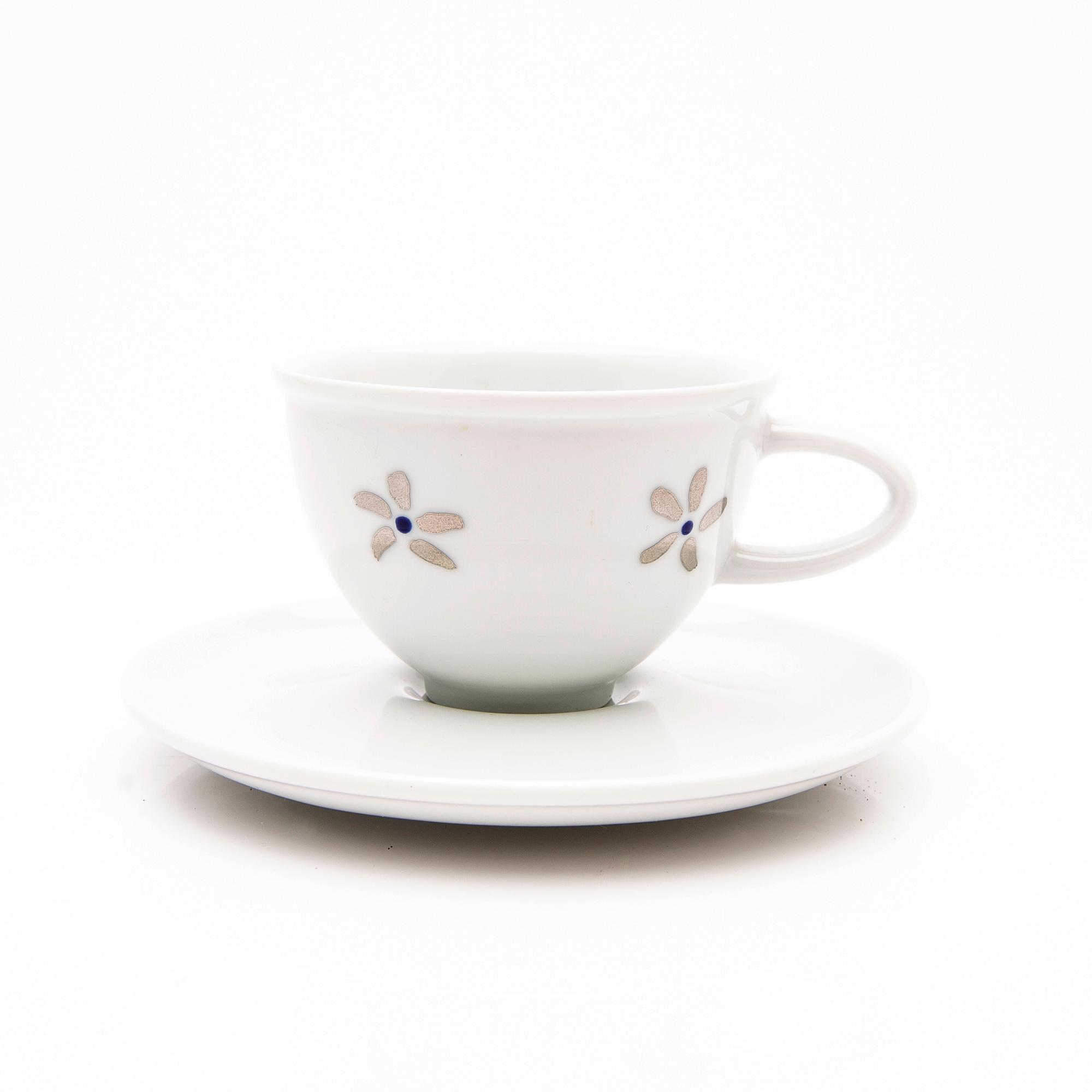 Jonas Bohlin, service pieces, 61 pcs, porcelain, "Qvint", Rörstrand.