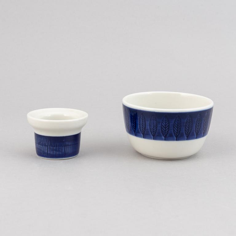 A Hertha Bengtsson 'Koka Blå' dinner service, 84 pcs, Rörstrand, designed 1956.