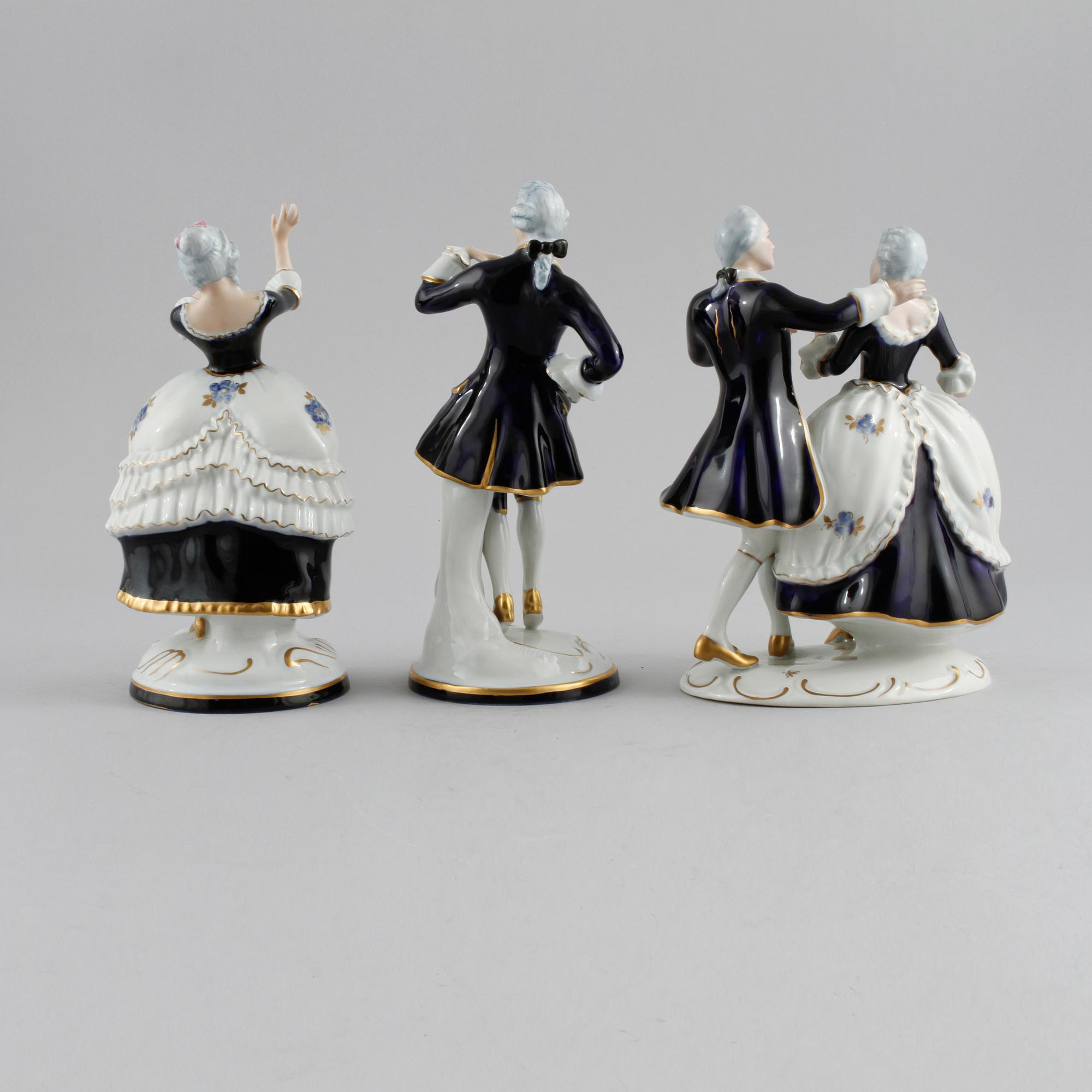 FIGURINER, 3 st, porslin Royal Dux, Tjeckoslovakien, 1900-talets andra hälft.