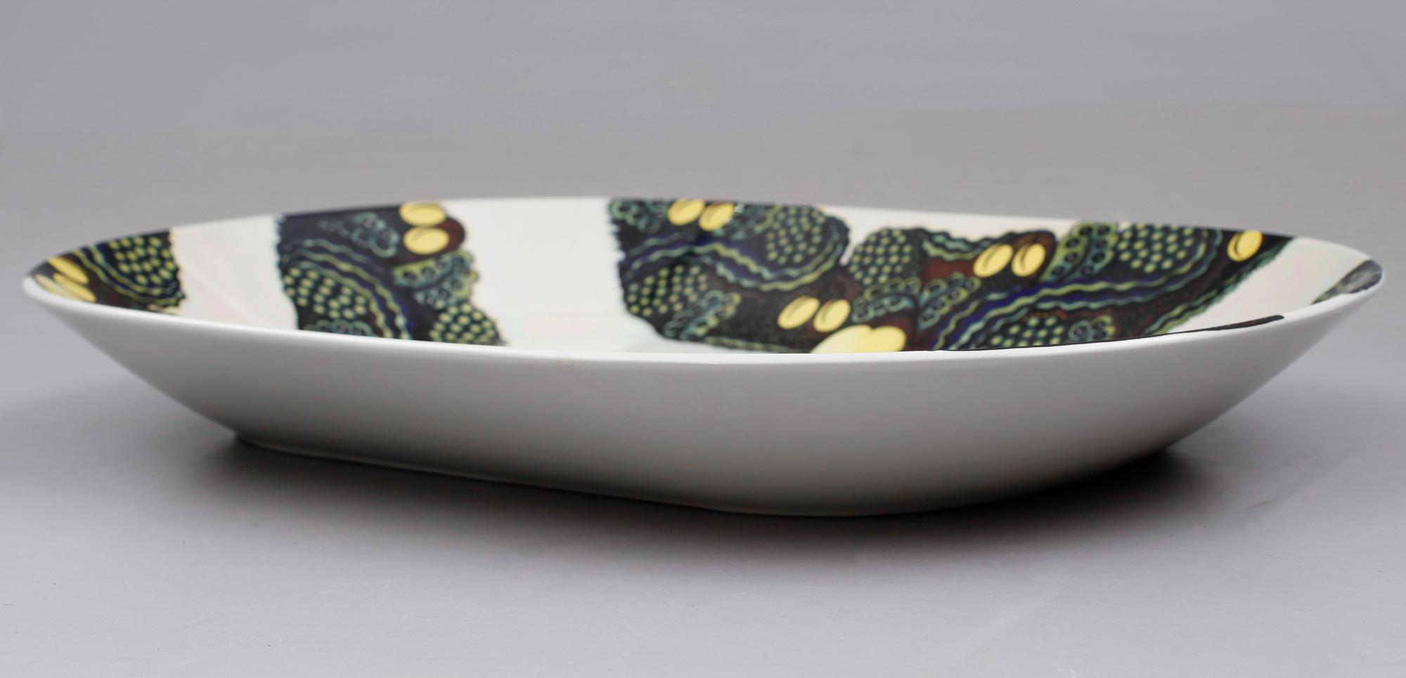 FAT, porslin, Birger Kaipiainen, 131/500, signerad, Rörstrand, 1900-talets andra hälft.