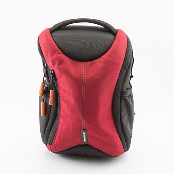 Camera Nikon D7200 along with 5 lenses and a bag.