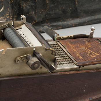 RÄKNEMASKIN, Addo. Patent Mod. 4 Malmö 1920 - 1927.