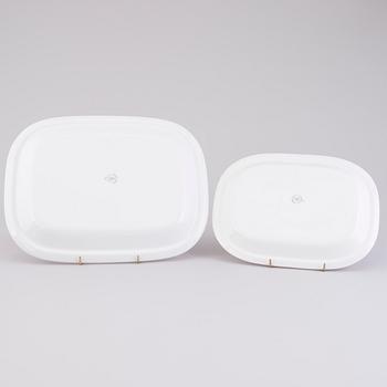 UNNI MARGRETHE JOHNSEN, A 35-pcs set of the 1970s 'Korulen Solsikke' dinnerware for Egersunds Fayancefabrik, Norway.