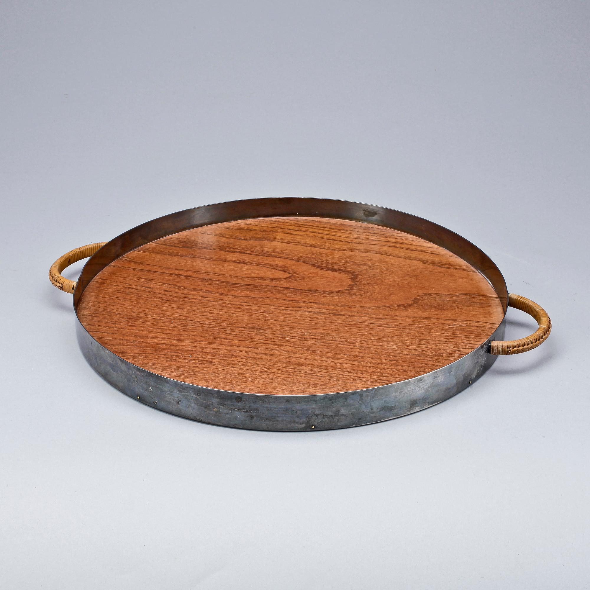 BRICKA, nysilver och teak. Stämplad GAB. 1900-tal.