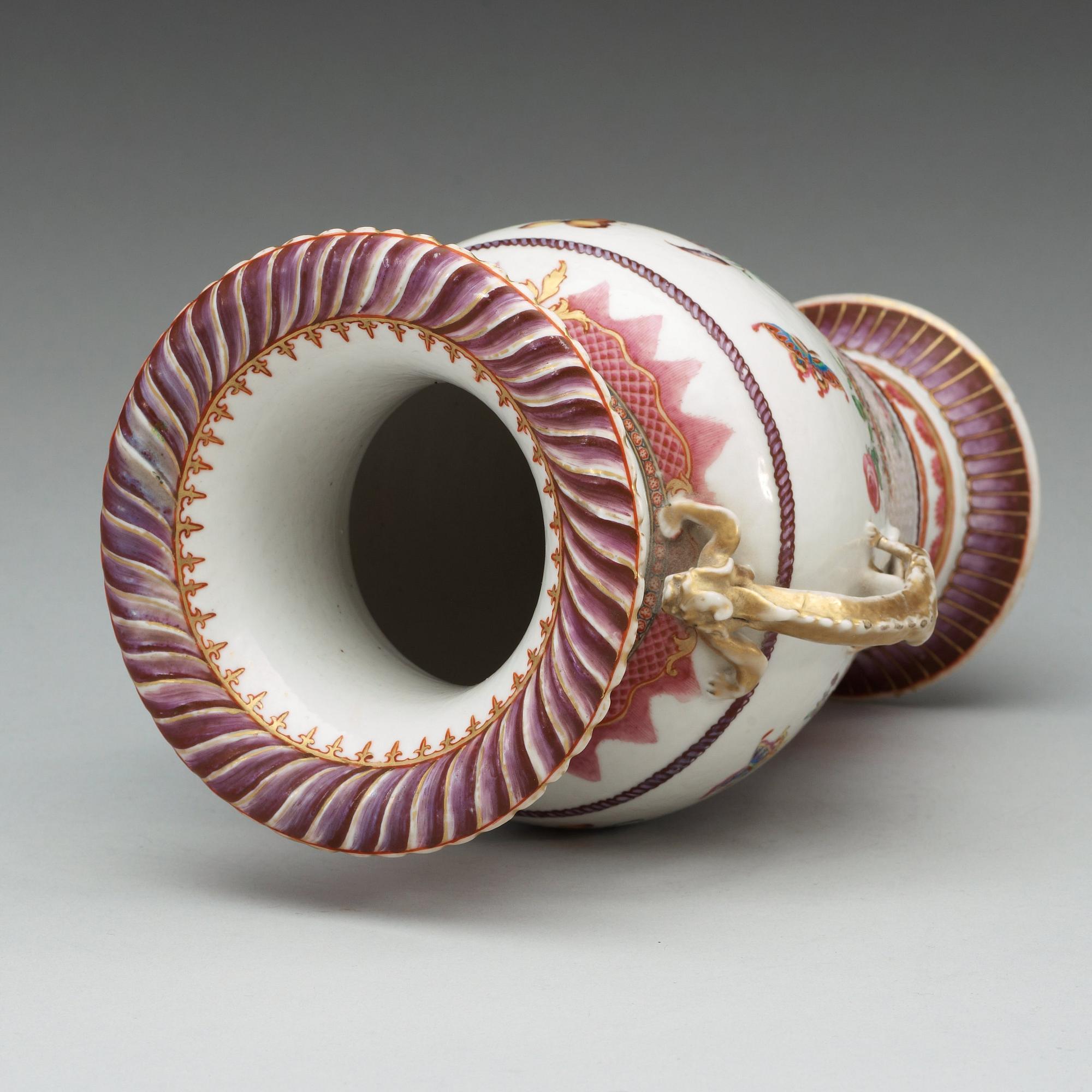 VAS, kompaniporslin. Qing dynastin, Qianlong (1736-1795).
