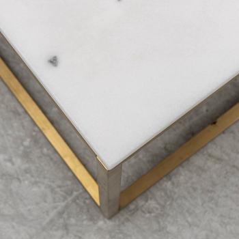 Coffee table, contemporary.