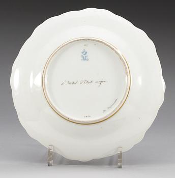 A Russian dessert dish, Imperial Porcelain manufactory, St Petersburg, period of Tsar Nicolas I, dated 1844.