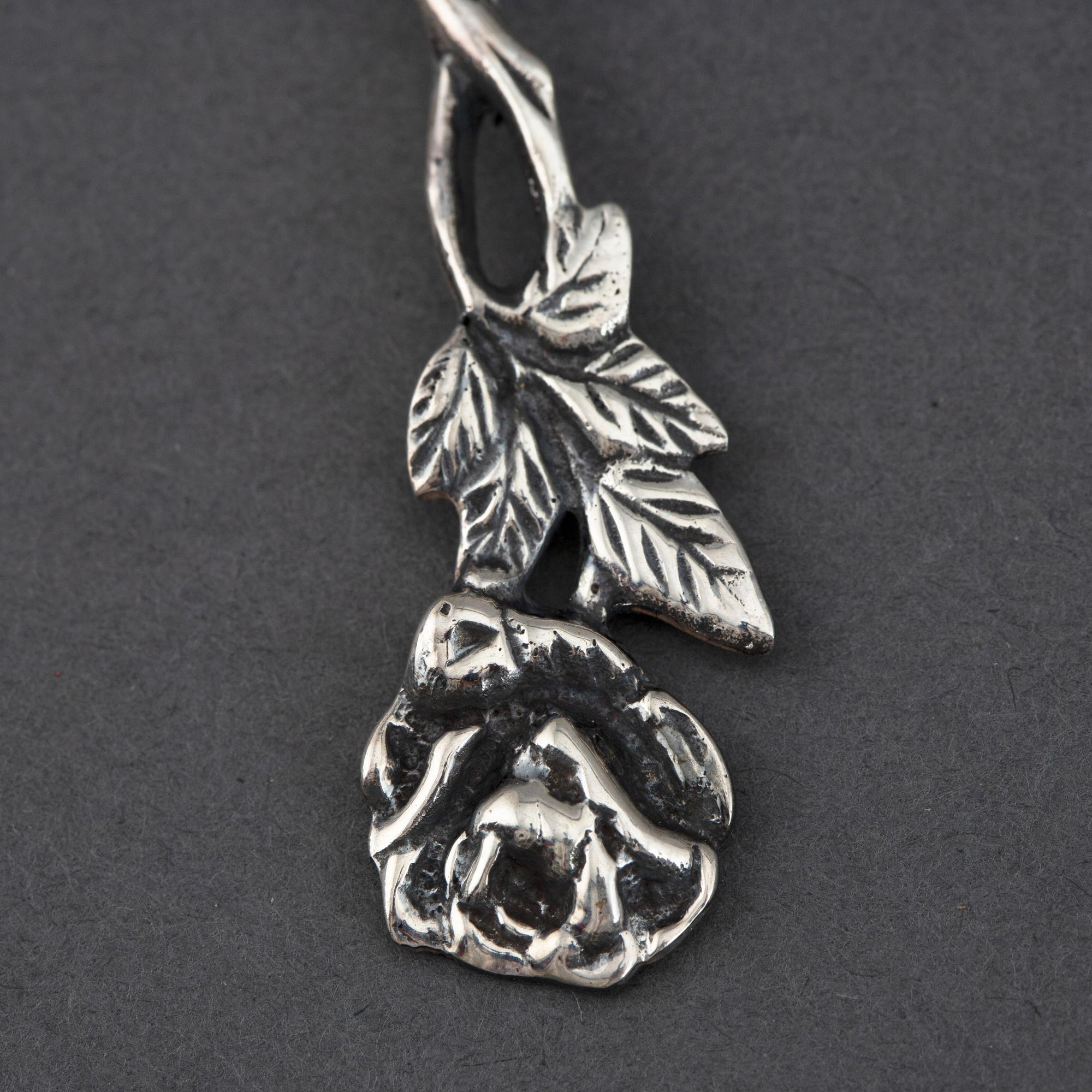 Tårtbestick, tårtgafflar, skedar mm, modell ”Rosen”, 33 delar, silver, GEWE, Malmö, 1960/70-tal.
