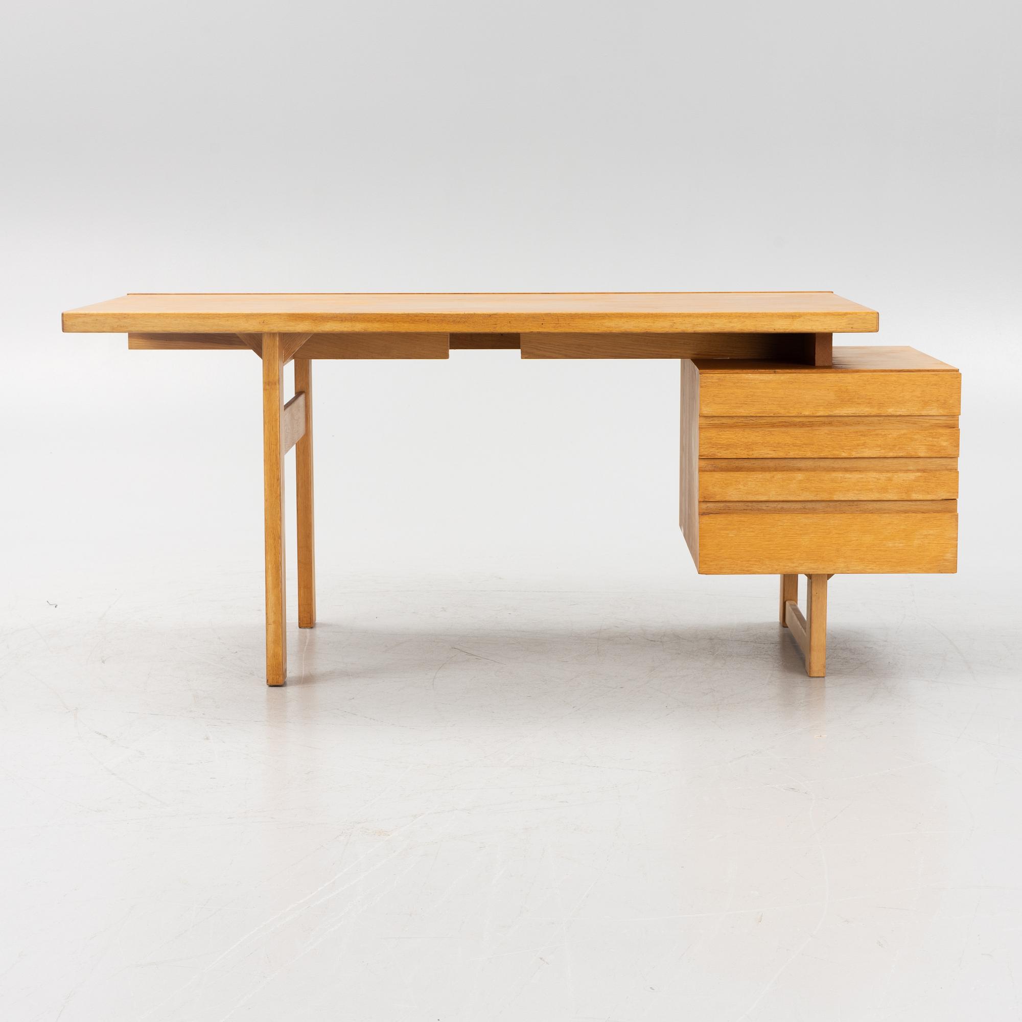 Olavi Hänninen, skrivbord "Paletti",  HMN Huonekalu Mikko Nupponen, Lahtis, Finland, 1960-tal.