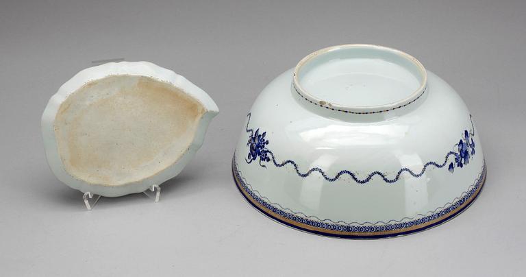 BÅLSKÅL samt FAT, porslin, Kina. Jiaqing (1796-1820).