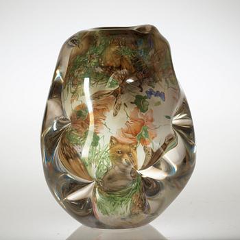 A unique Per B Sundberg 'fabula' glass vase, Orrefors 2001.