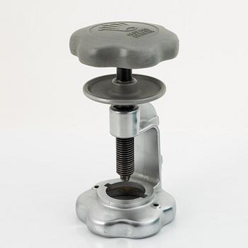 Rolex, Eazy Oyster Opener.