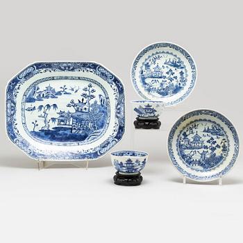 Six blue and white porcelain objects, Qing dynasty, Qianlong (1736-95).