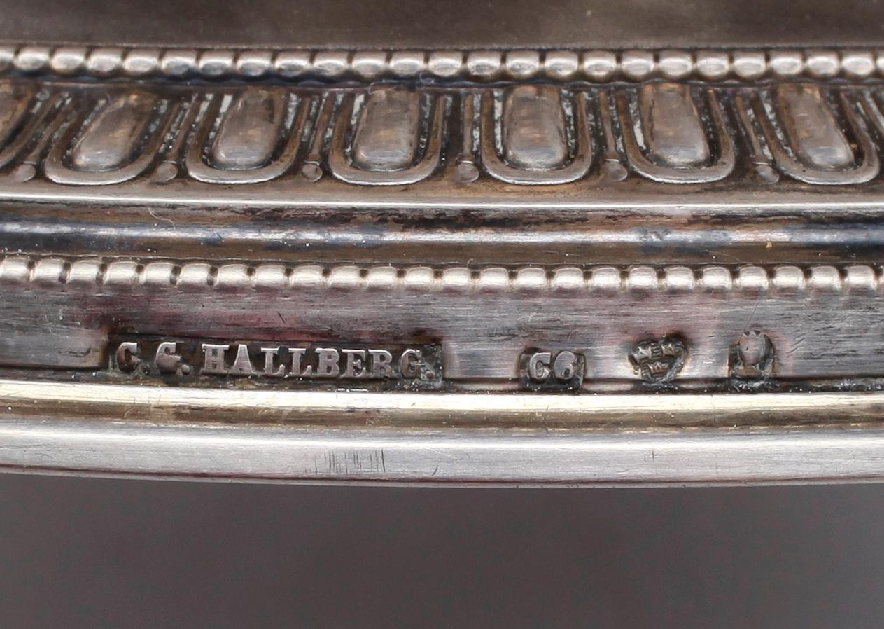 SKÅL PÅ FOT, silver, CG Hallberg, Stockholm 1885. Vikt ca 208 gram.