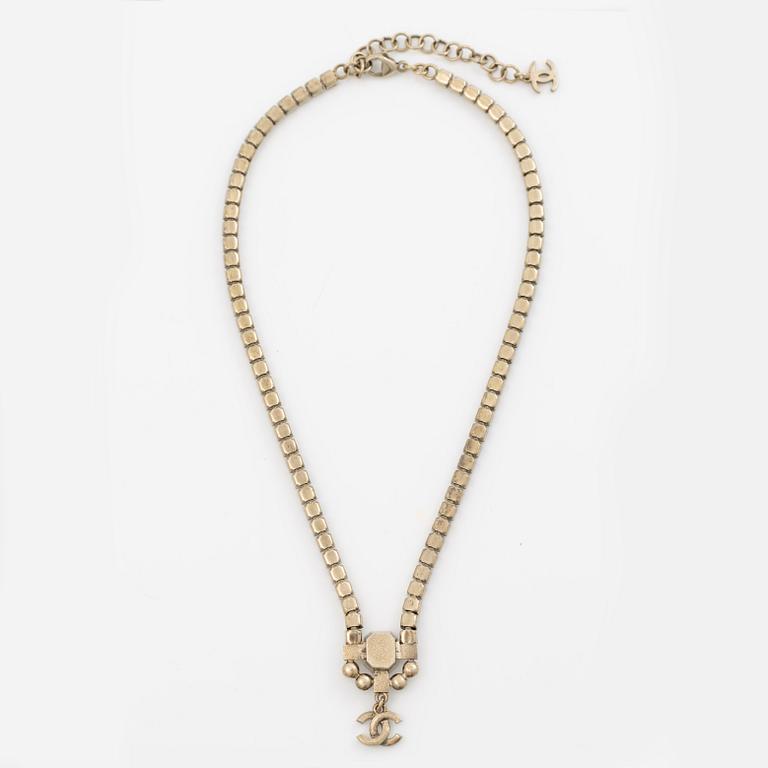 Chanel, necklace, 2022.