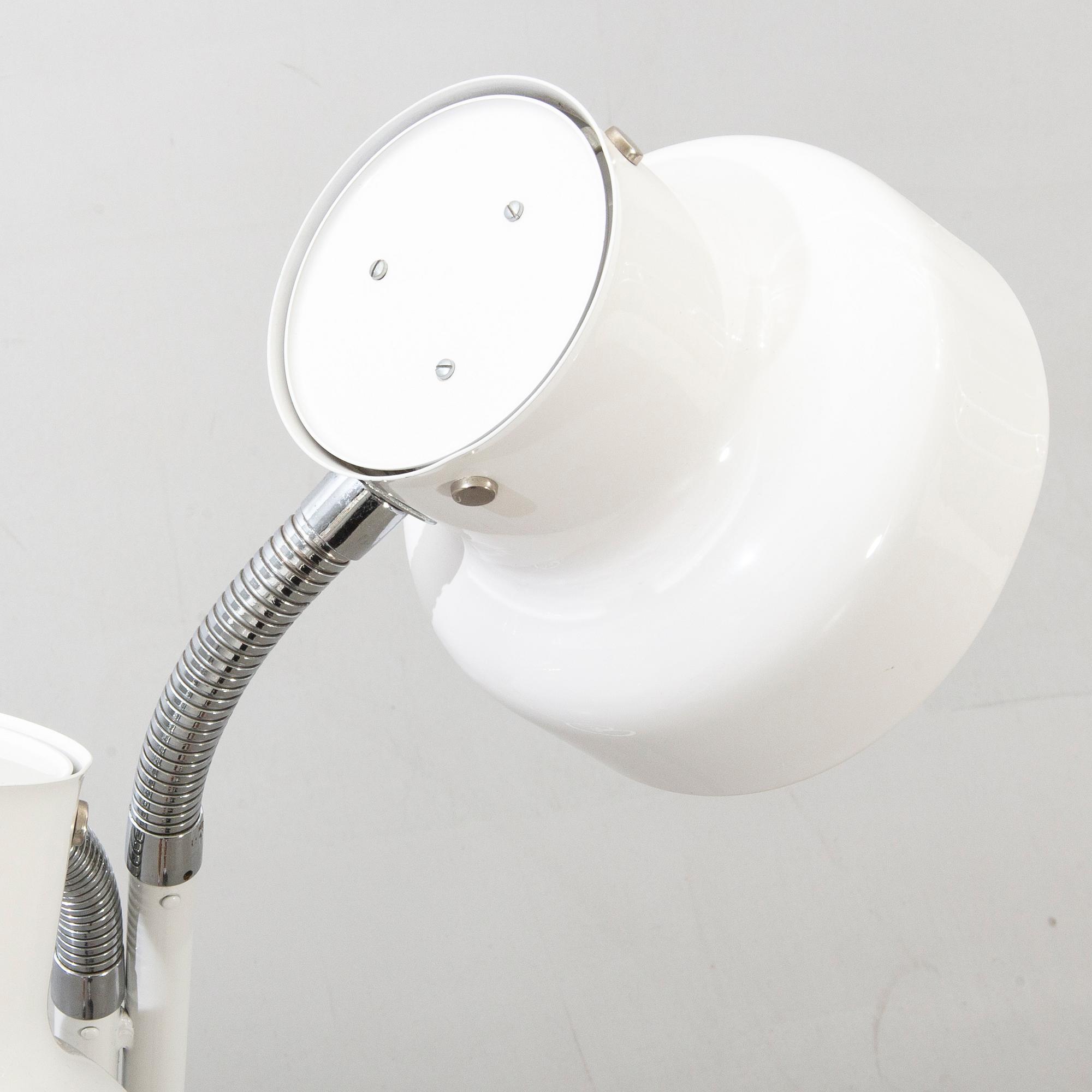 ANDERS PEHRSSON GOLVLAMPA, "Bumlingen", Ateljé Lyktan, Åhus, 1900-talets andra hälft.