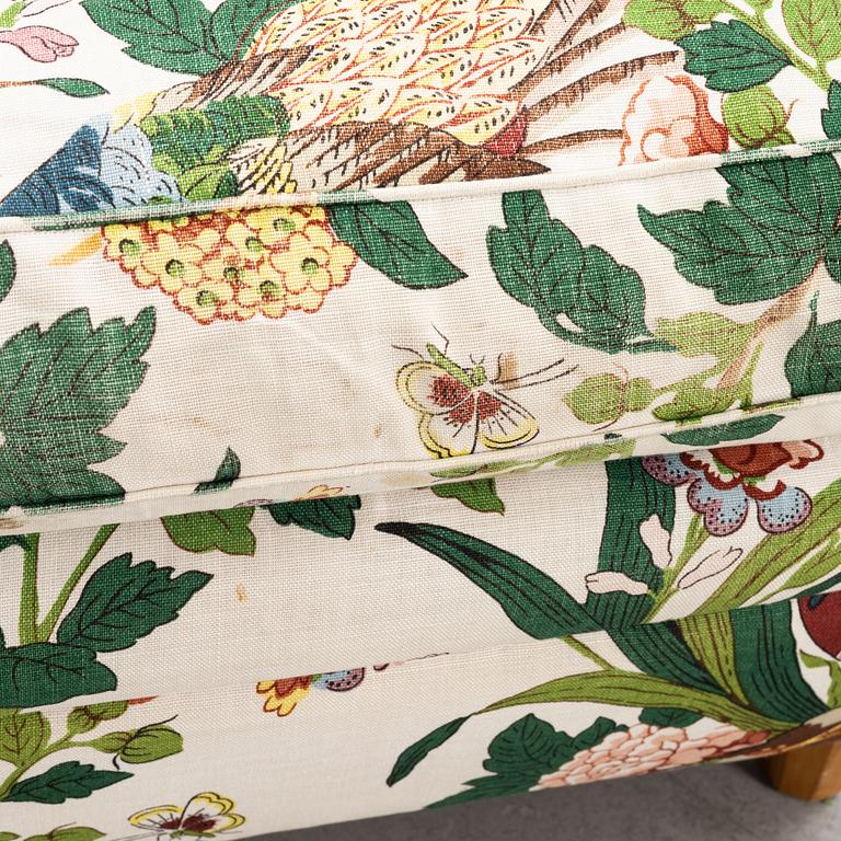 Josef Frank, a model 568 easy chair, Firma Svenskt Tenn.
