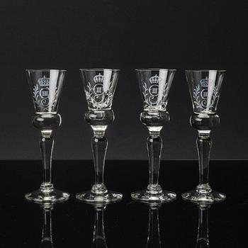 SNAPSGLAS, 8 st, "Gustav III", Reijmyre Glasbruk, 1900-talets andra hälf.