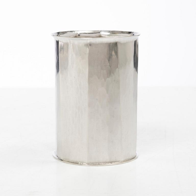 Bengt Liljedahl, a sterling silver vase, Sweden, 2006.