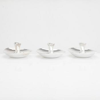 Tapio Wirkkala, ljusstakar, 3 st, silver, Hopeatehdas, Helsingfors 1958-59.