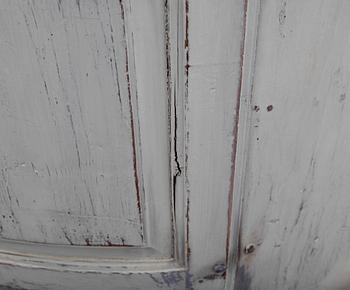 HÖRNSKÅP, allmoge, omkring år 1800.