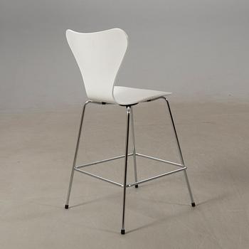 Arne Jacobsen, bar stool, "The Seven" for Fritz Hansen Denmark 2023.